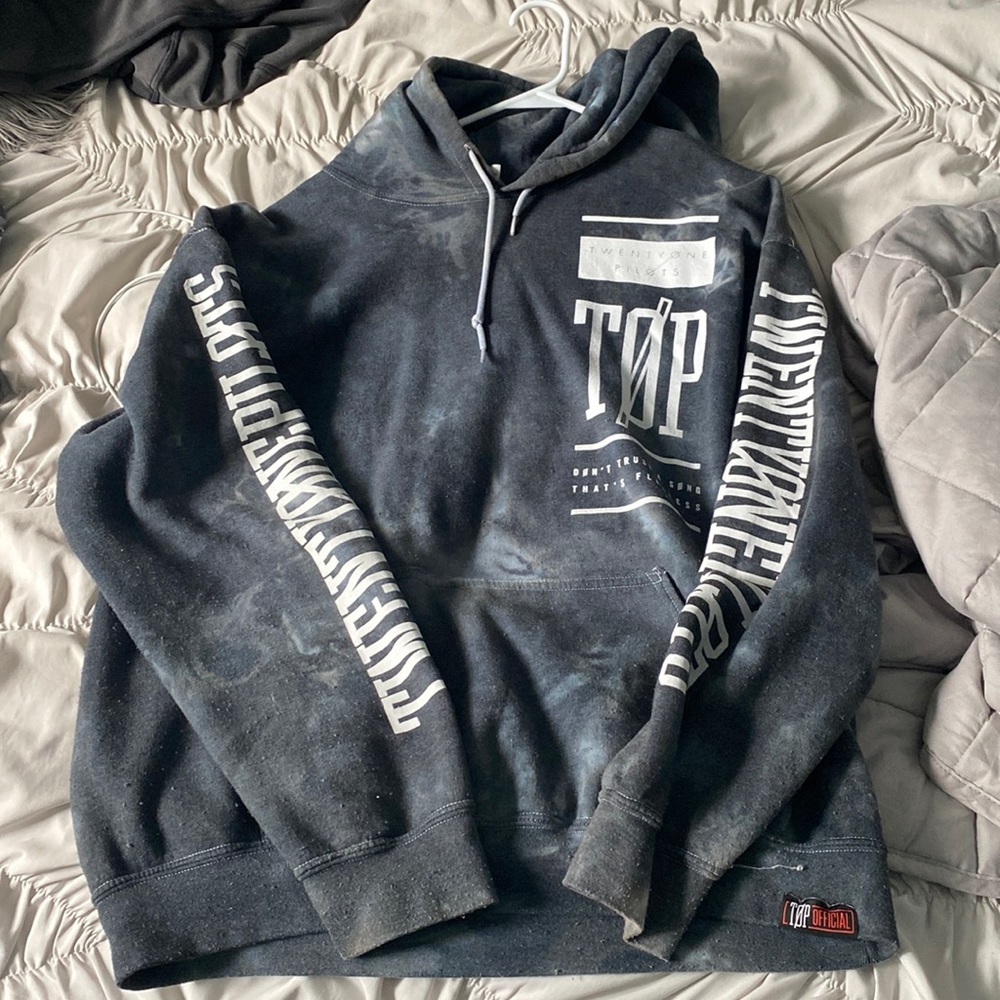 Twenty one pilots hoodie